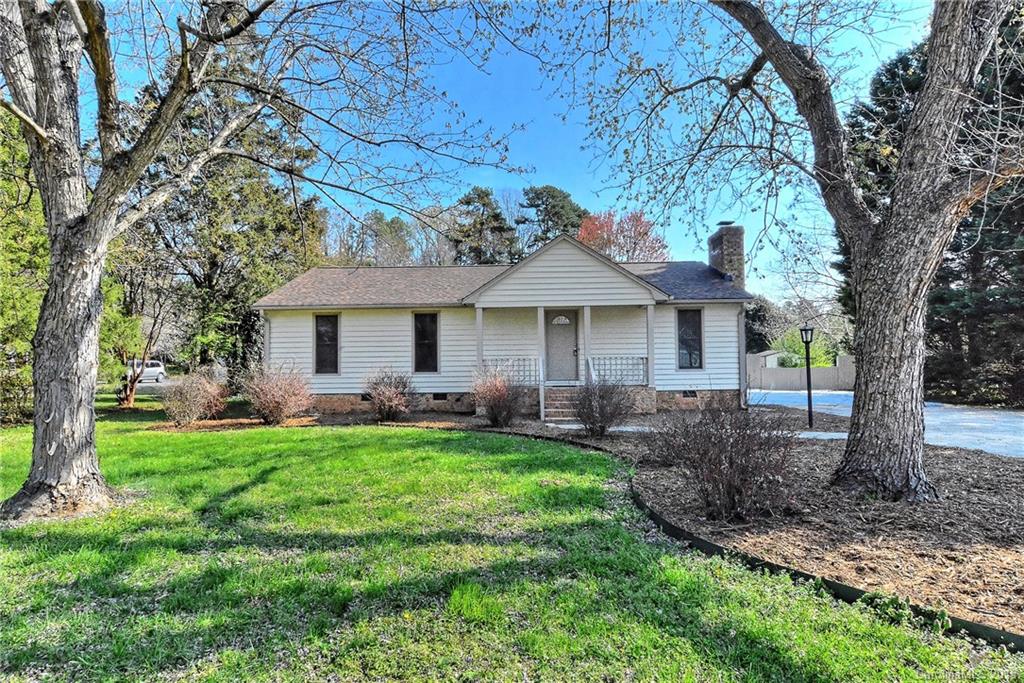 13327 Phillips Road Matthews, NC 28105 - Photo 1 of 30 Gallery Image 1