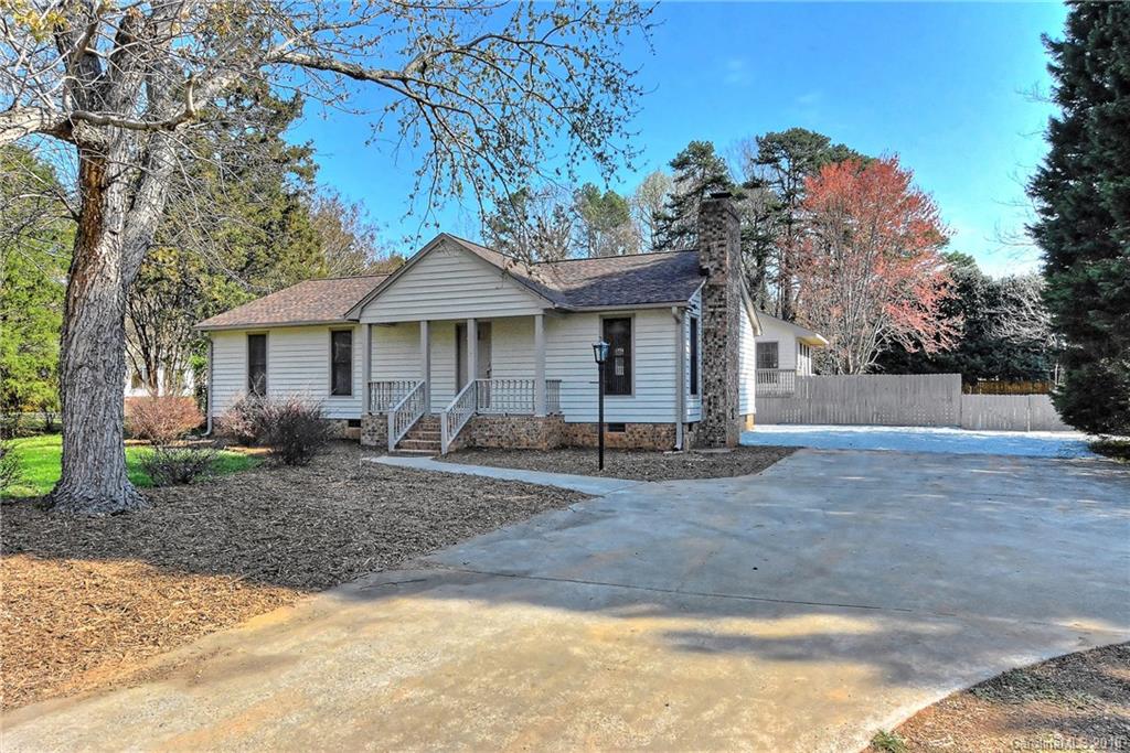 13327 Phillips Road Matthews, NC 28105 - Photo 18 of 30 Gallery Image 18