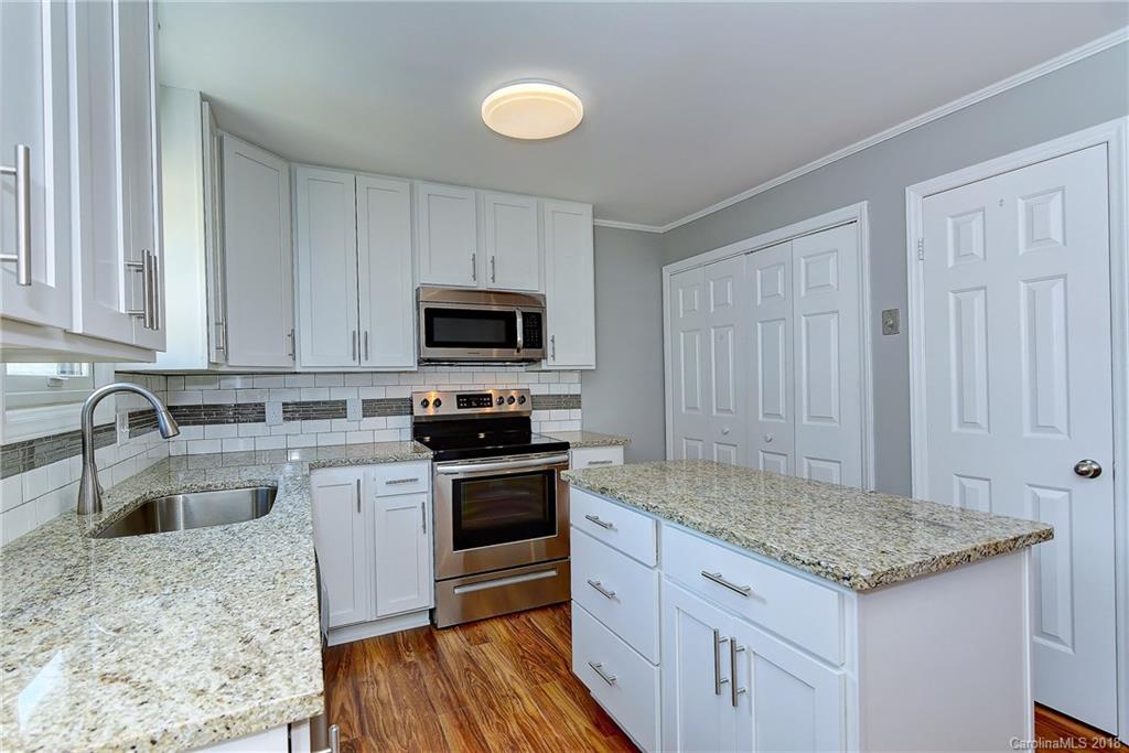 13327 Phillips Road Matthews, NC 28105 - Photo 20 of 30 Gallery Image 20