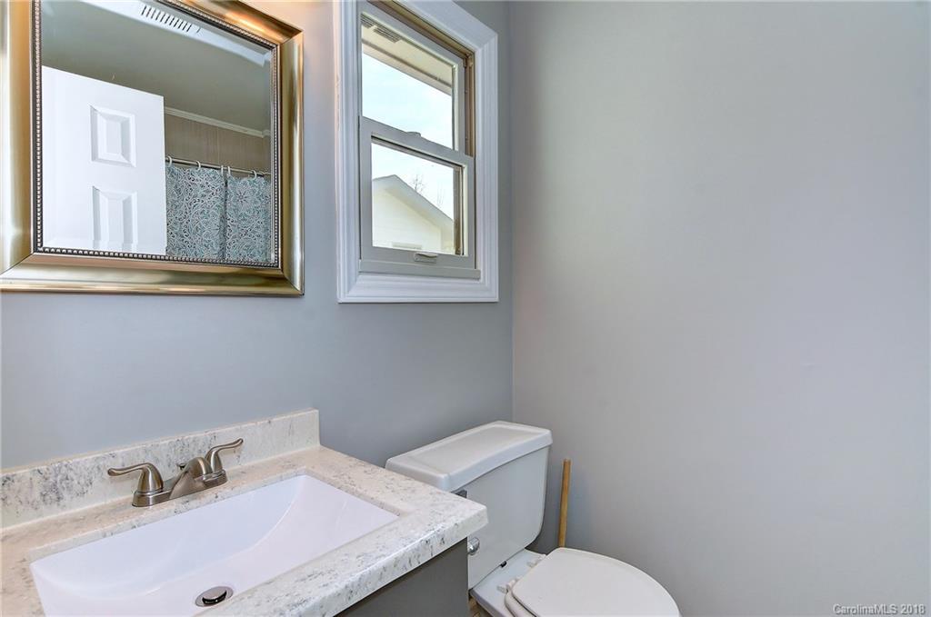 13327 Phillips Road Matthews, NC 28105 - Photo 28 of 30 Gallery Image 28