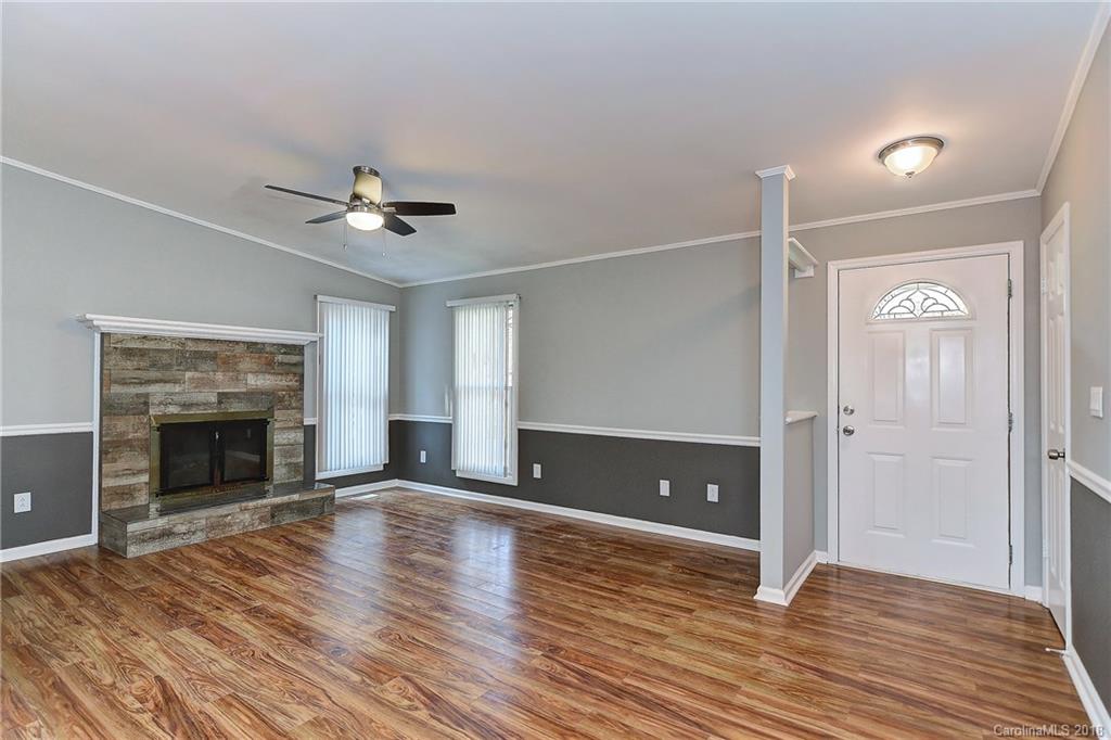 13327 Phillips Road Matthews, NC 28105 - Photo 5 of 30 Gallery Image 5