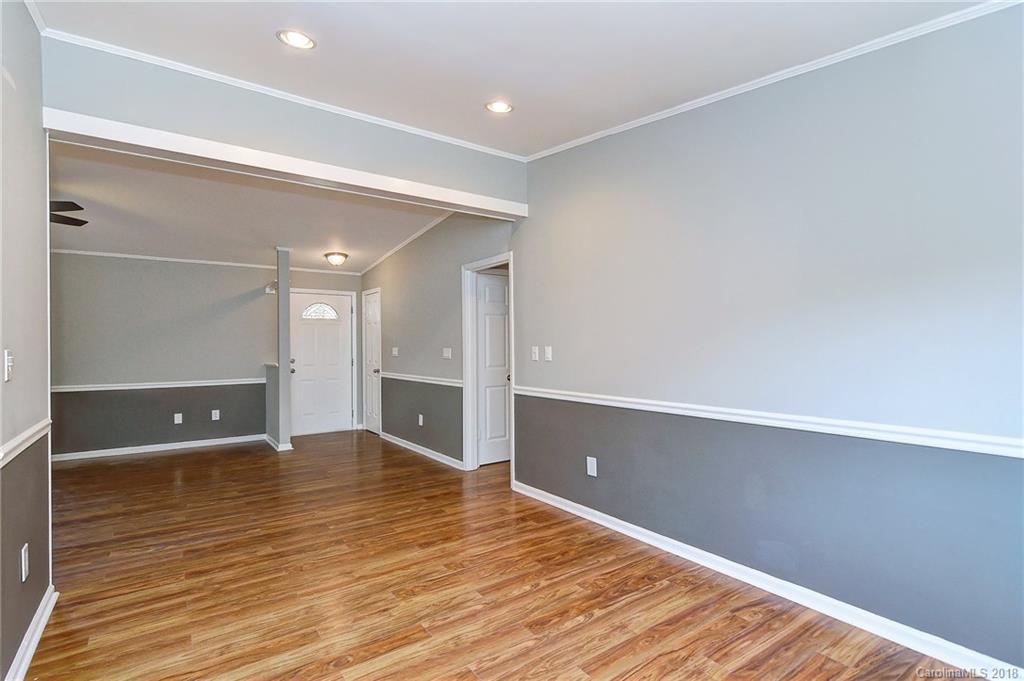 13327 Phillips Road Matthews, NC 28105 - Photo 7 of 30 Gallery Image 7