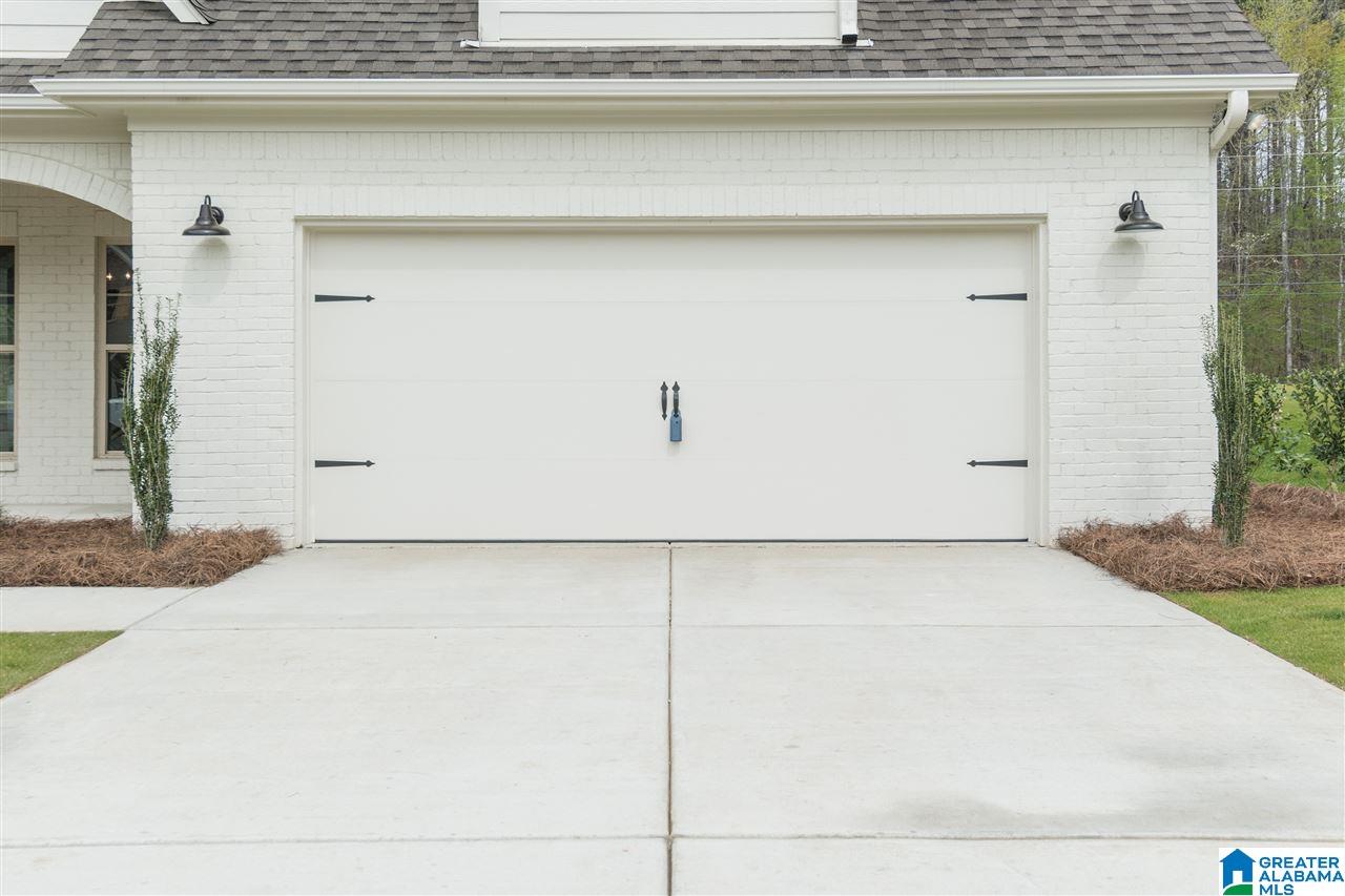 232 Ambergate Circle Pelham, AL 35124 - Photo 4 of 50