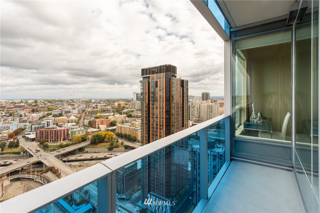 737 Olive Way, Unit 3504 Seattle, WA 98101 - Photo 1 of 25