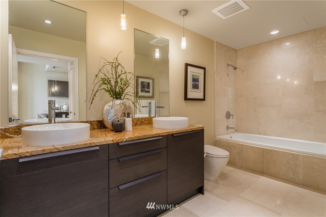 737 Olive Way, Unit 3504 Seattle, WA 98101 - Photo 13 of 25