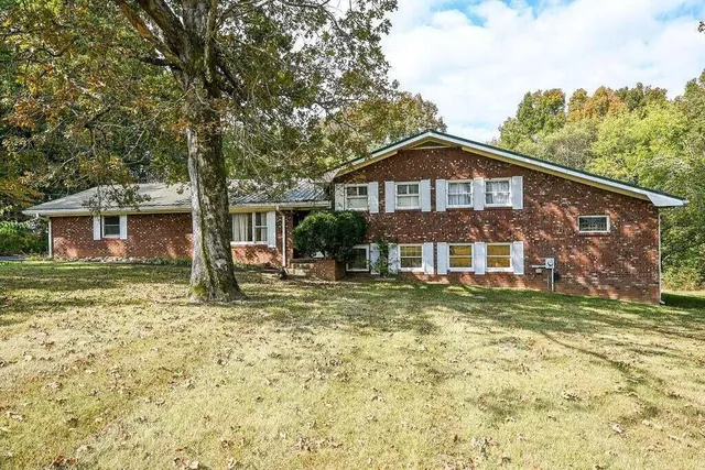 $388,900 | 121 County Road 892, Etowah, TN 37331