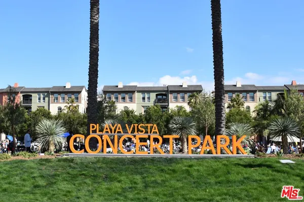 $6,500 | 13020 Pacific Promenade, Unit 406, Playa Vista, CA 90094