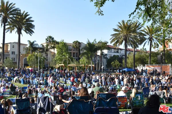 $6,500 | 13020 Pacific Promenade, Unit 406, Playa Vista, CA 90094