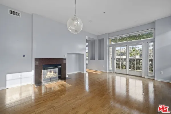 $6,500 | 13020 Pacific Promenade, Unit 406, Playa Vista, CA 90094