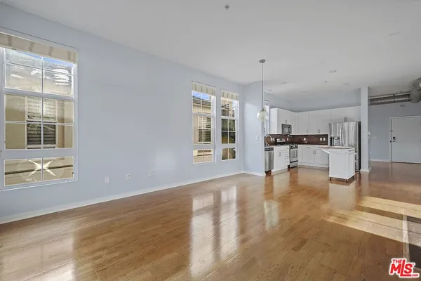 $6,500 | 13020 Pacific Promenade, Unit 406, Playa Vista, CA 90094