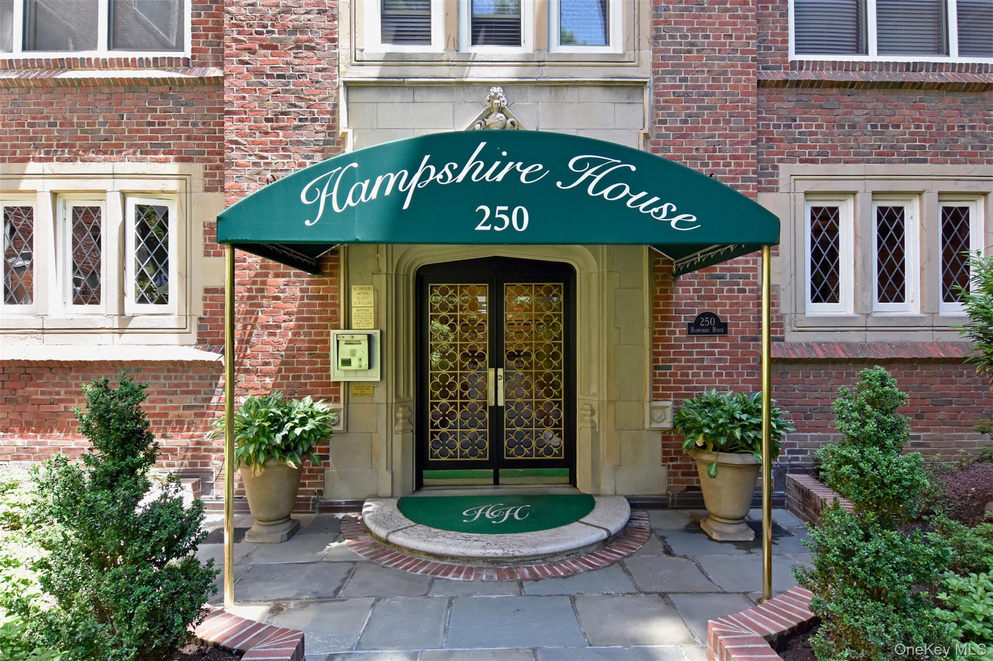 250 Bronxville Road, Unit 3I Bronxville, NY 10708 - Photo 1 of 17