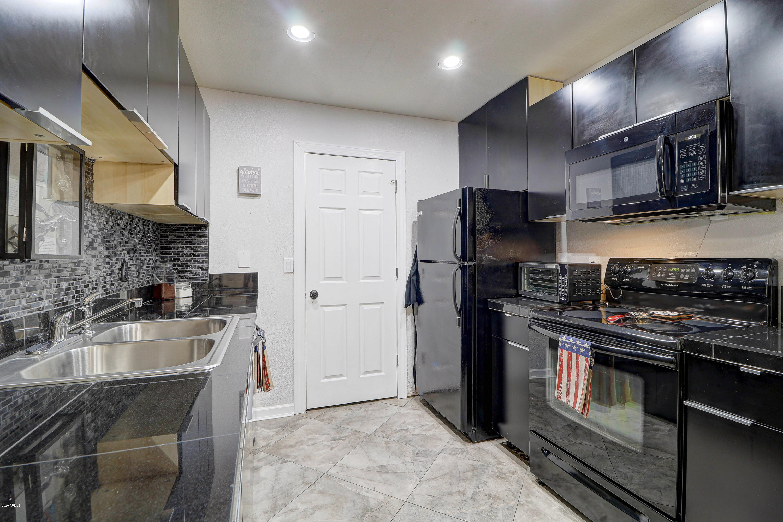 3511 East Baseline Road, Unit 1005 Phoenix, AZ 85042 - Photo 12 of 24 B (9)