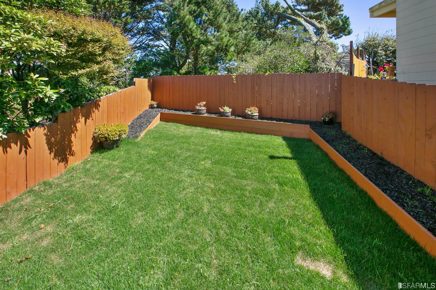 8 Lee Avenue San Francisco, CA 94112 - Photo 8 of 11