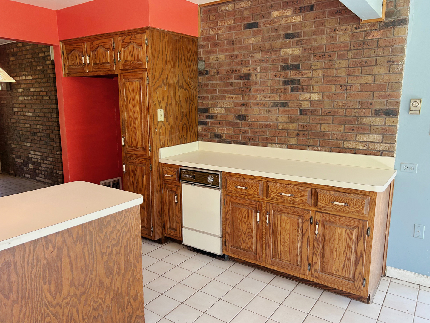 3413 East Bemes Road Crete, IL 60417 - Photo 14 of 29 a utility room with a sink