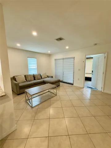 $115,000 | 4721 Vilabella Drive, Unit 4721, Sebring, FL 33872