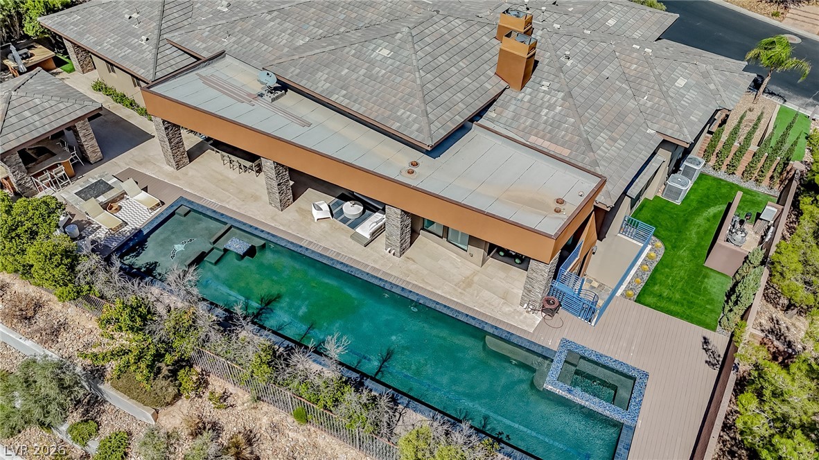 69 Hawk Ridge Drive Las Vegas, NV 89135 - Photo 3 of 76