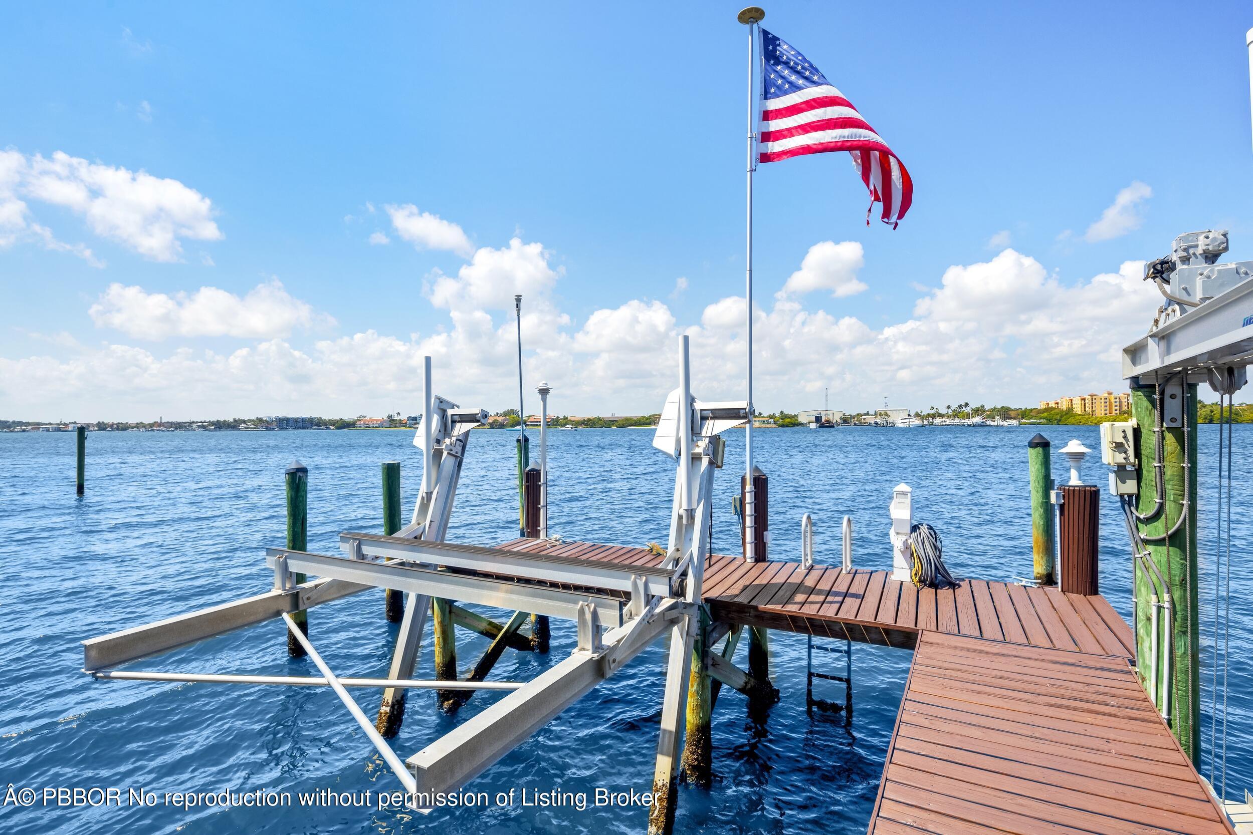 1675 Lands End Road Manalapan, FL 33462 - Photo 15 of 47 Intracoastal Dock