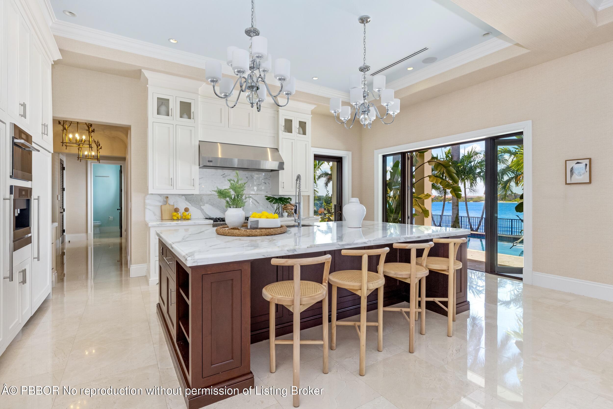 1675 Lands End Road Manalapan, FL 33462 - Photo 22 of 47 Kitchen