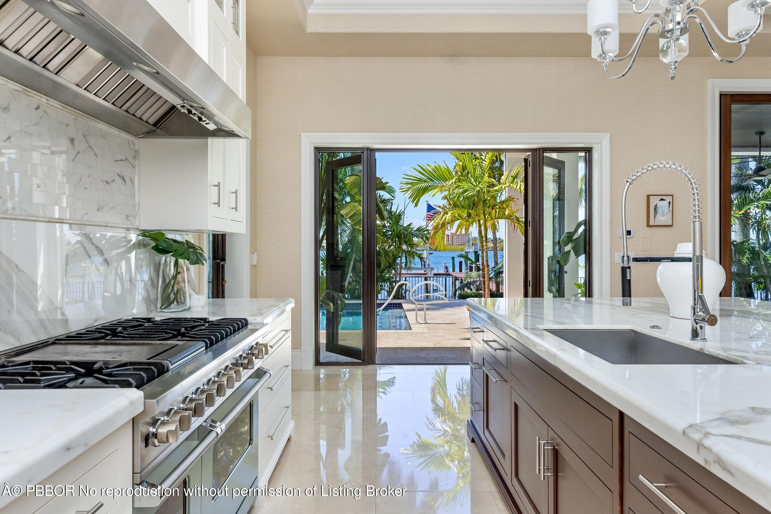 1675 Lands End Road Manalapan, FL 33462 - Photo 24 of 47 Kitchen