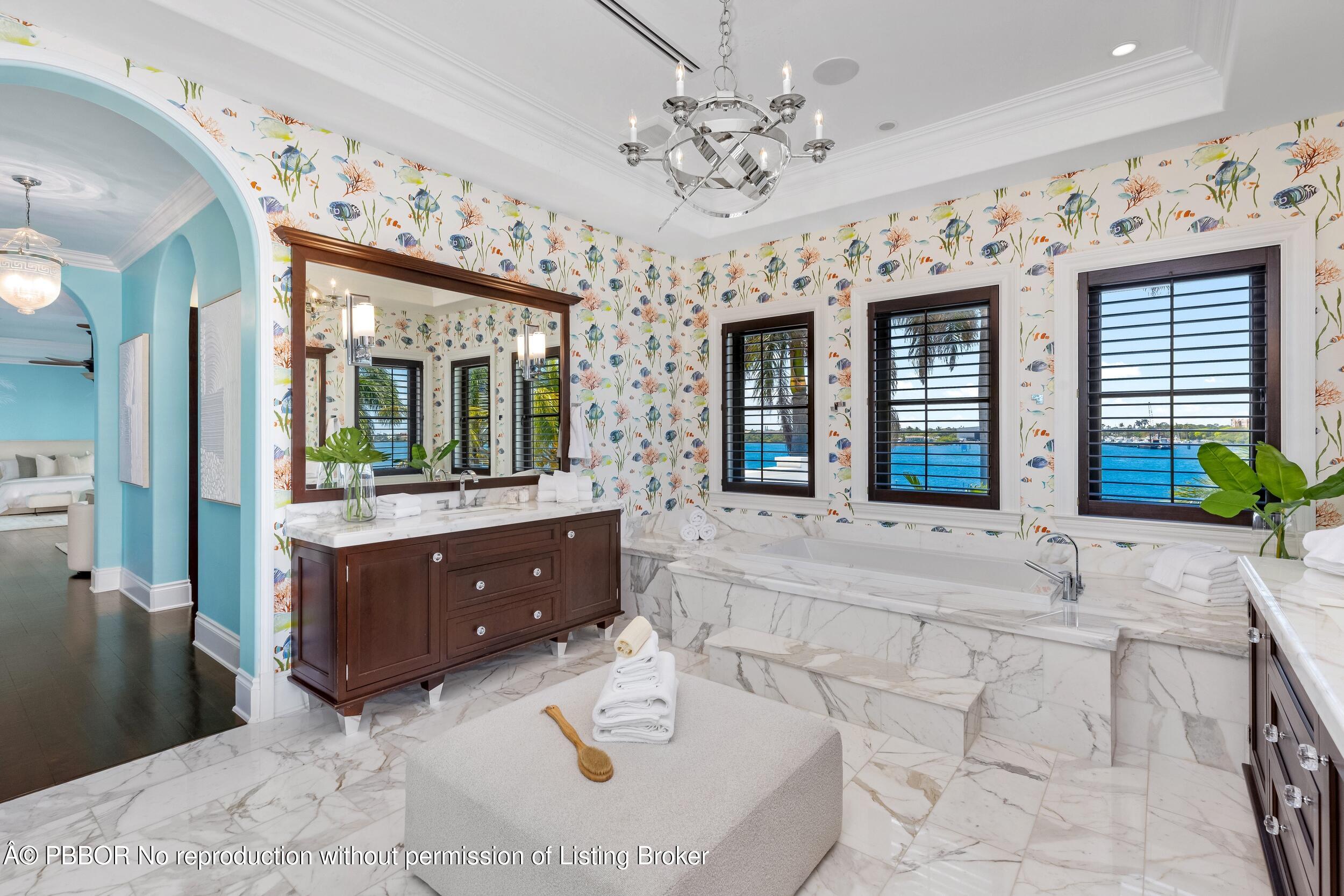 1675 Lands End Road Manalapan, FL 33462 - Photo 30 of 47 Primary Bath