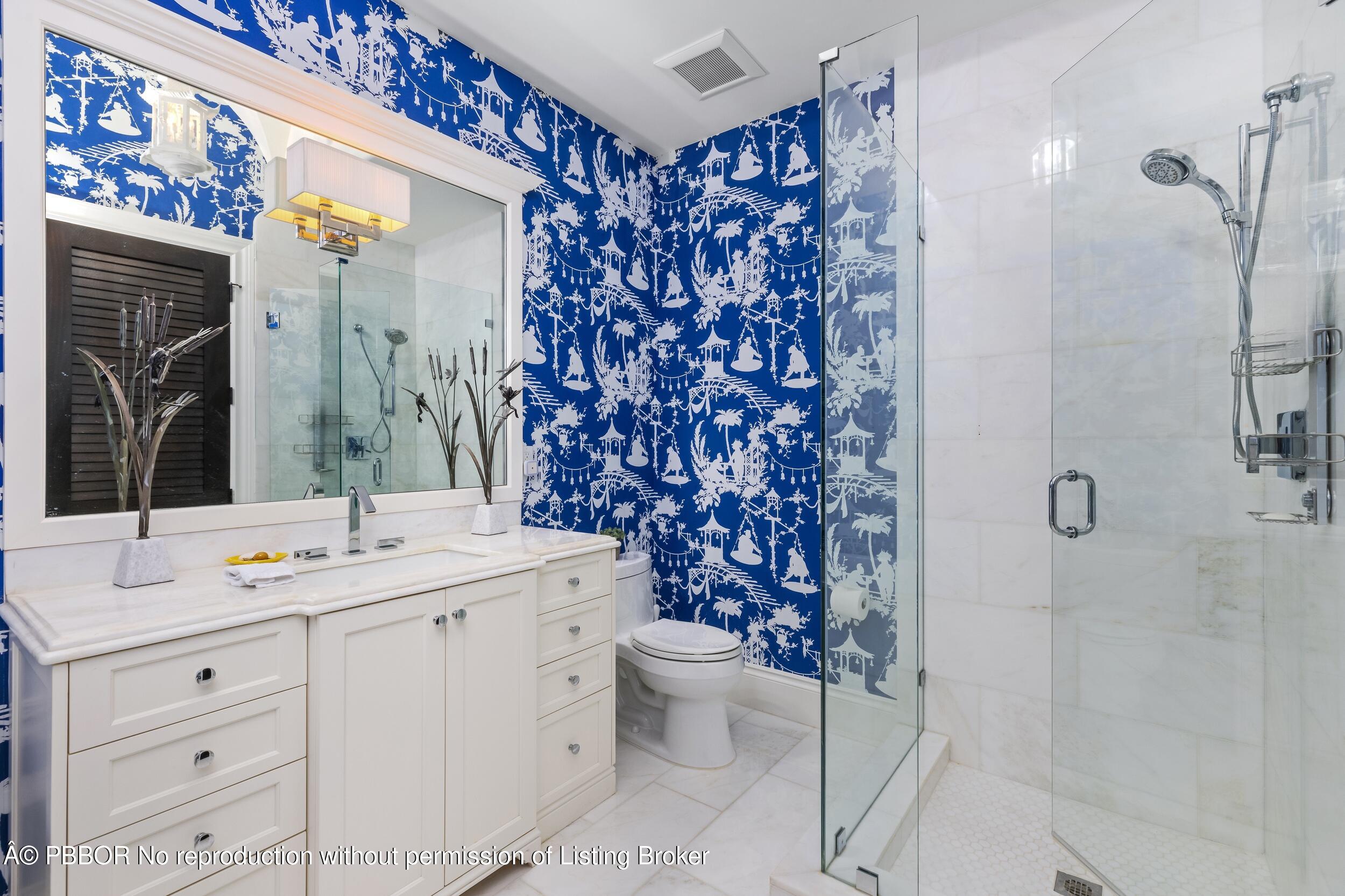 1675 Lands End Road Manalapan, FL 33462 - Photo 36 of 47 Guest Bath