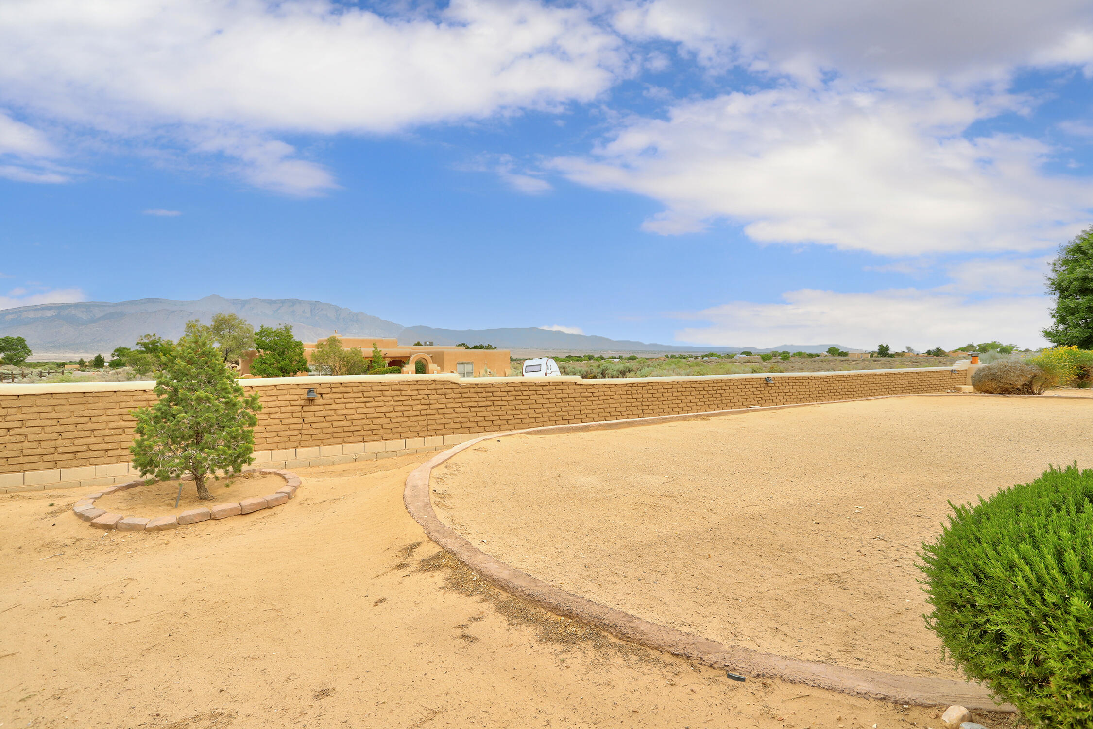 55 El Dorado Road Corrales, NM 87048 - Photo 41 of 43 Gallery Image 41