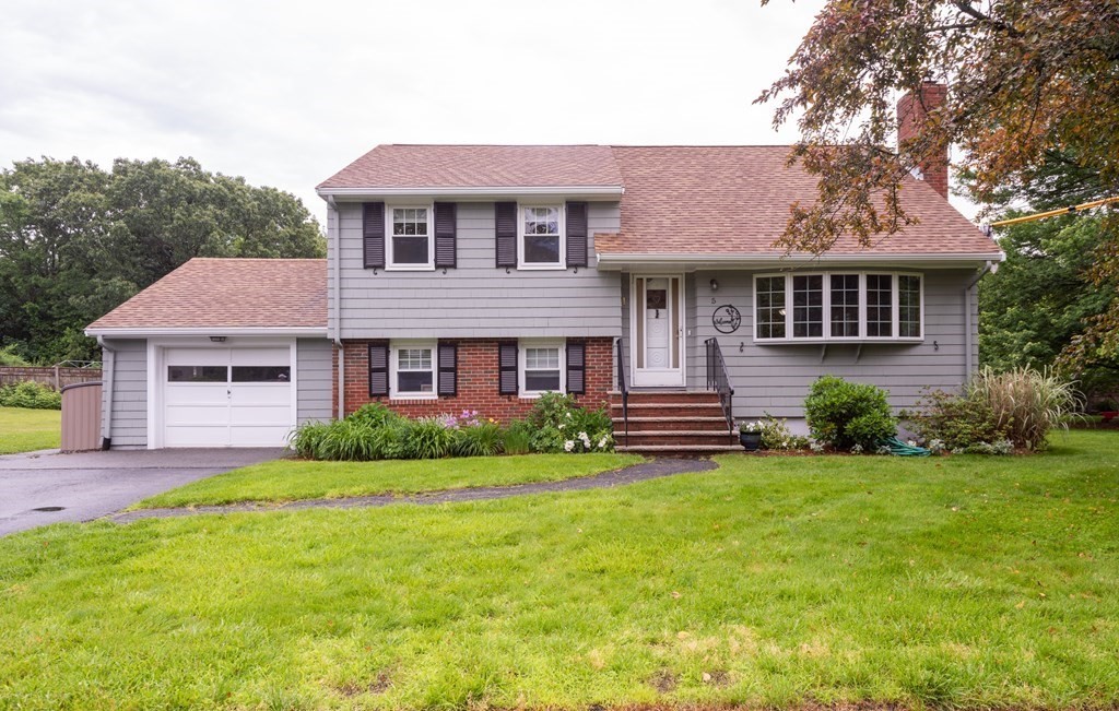 5 Spring Valley Road Burlington, MA 01803 - Photo 1 of 40 Gallery Image 1