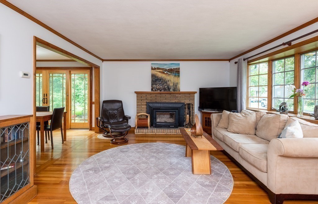 5 Spring Valley Road Burlington, MA 01803 - Photo 11 of 40 Gallery Image 11