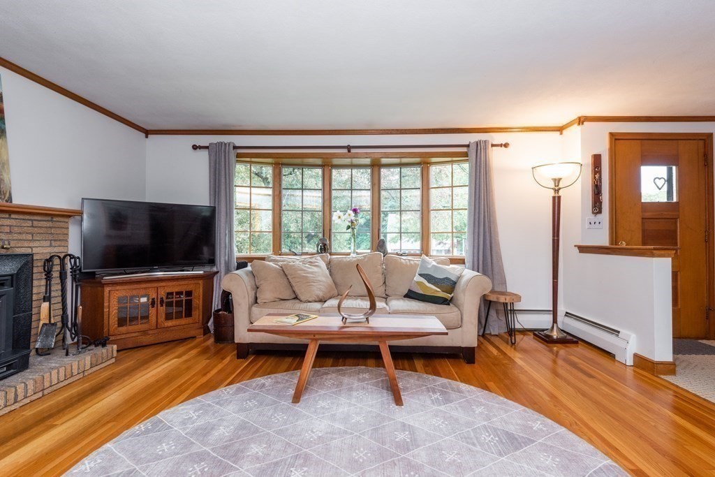 5 Spring Valley Road Burlington, MA 01803 - Photo 12 of 40 Gallery Image 12