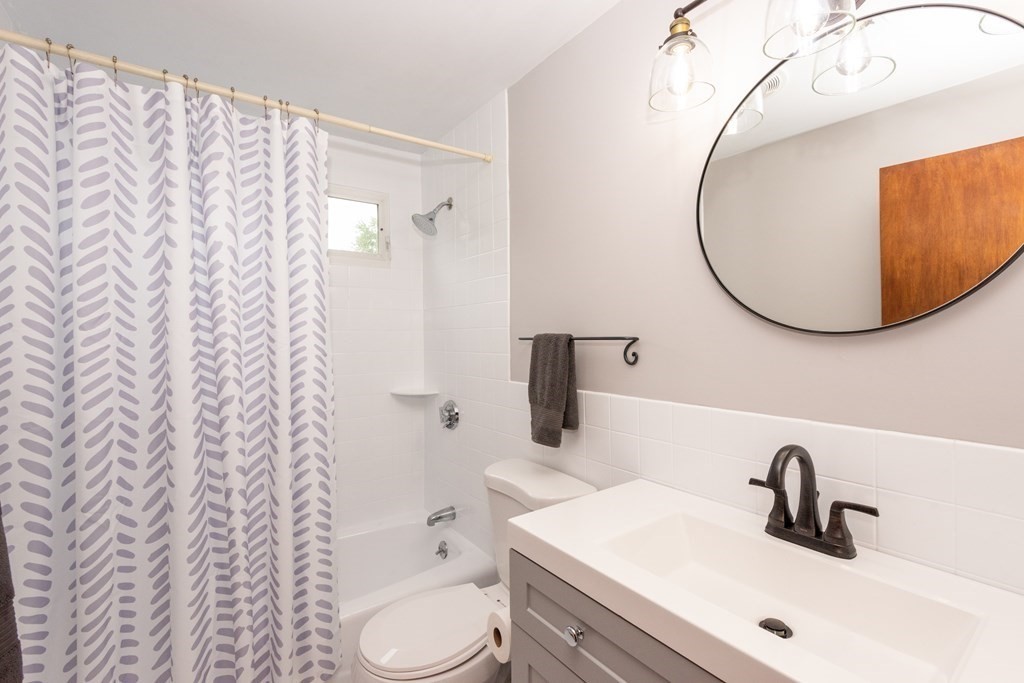 5 Spring Valley Road Burlington, MA 01803 - Photo 24 of 40 Gallery Image 24