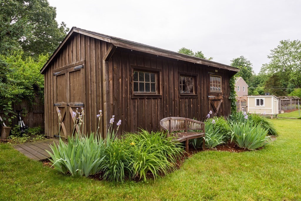 5 Spring Valley Road Burlington, MA 01803 - Photo 33 of 40 Gallery Image 33
