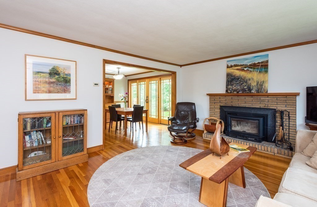 5 Spring Valley Road Burlington, MA 01803 - Photo 7 of 40 Gallery Image 7