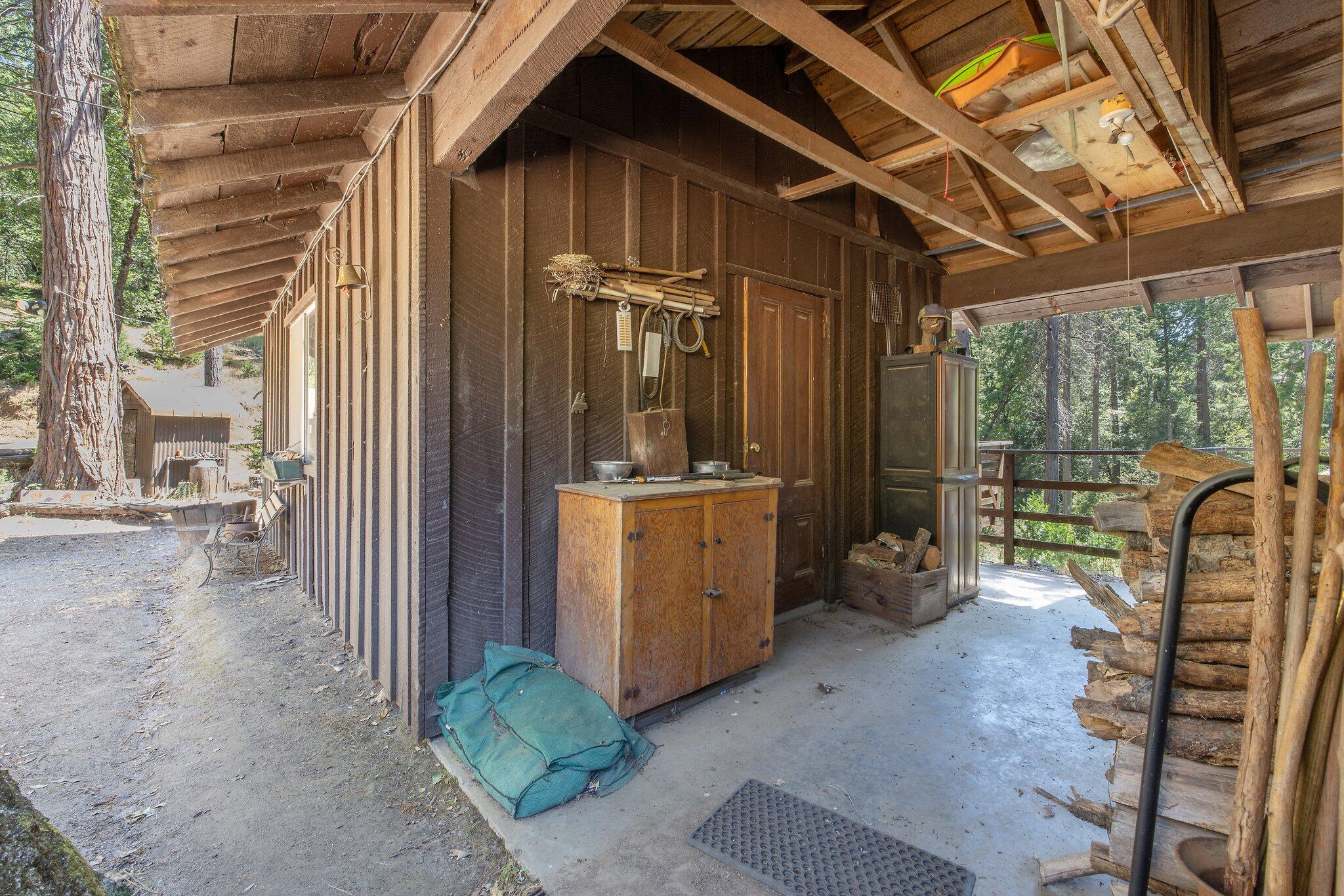 48675 Todd Eymann Road Miramonte, CA 93641 - Photo 6 of 103 5-web-or-mls-713A7094