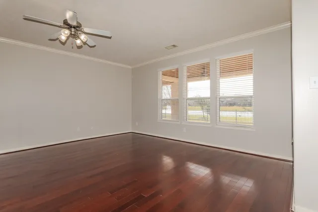 $3,325 | 17427 Stamford Oaks Drive, Tomball, TX 77377