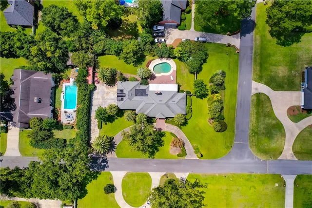 $449,000 | 955 Lynn Drive, Waycross, GA 31501