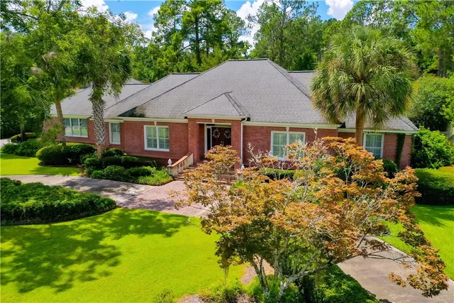 $449,000 | 955 Lynn Drive, Waycross, GA 31501