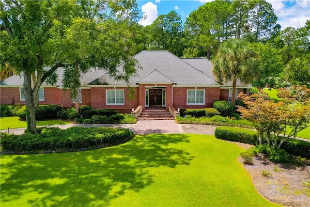 $449,000 | 955 Lynn Drive, Waycross, GA 31501