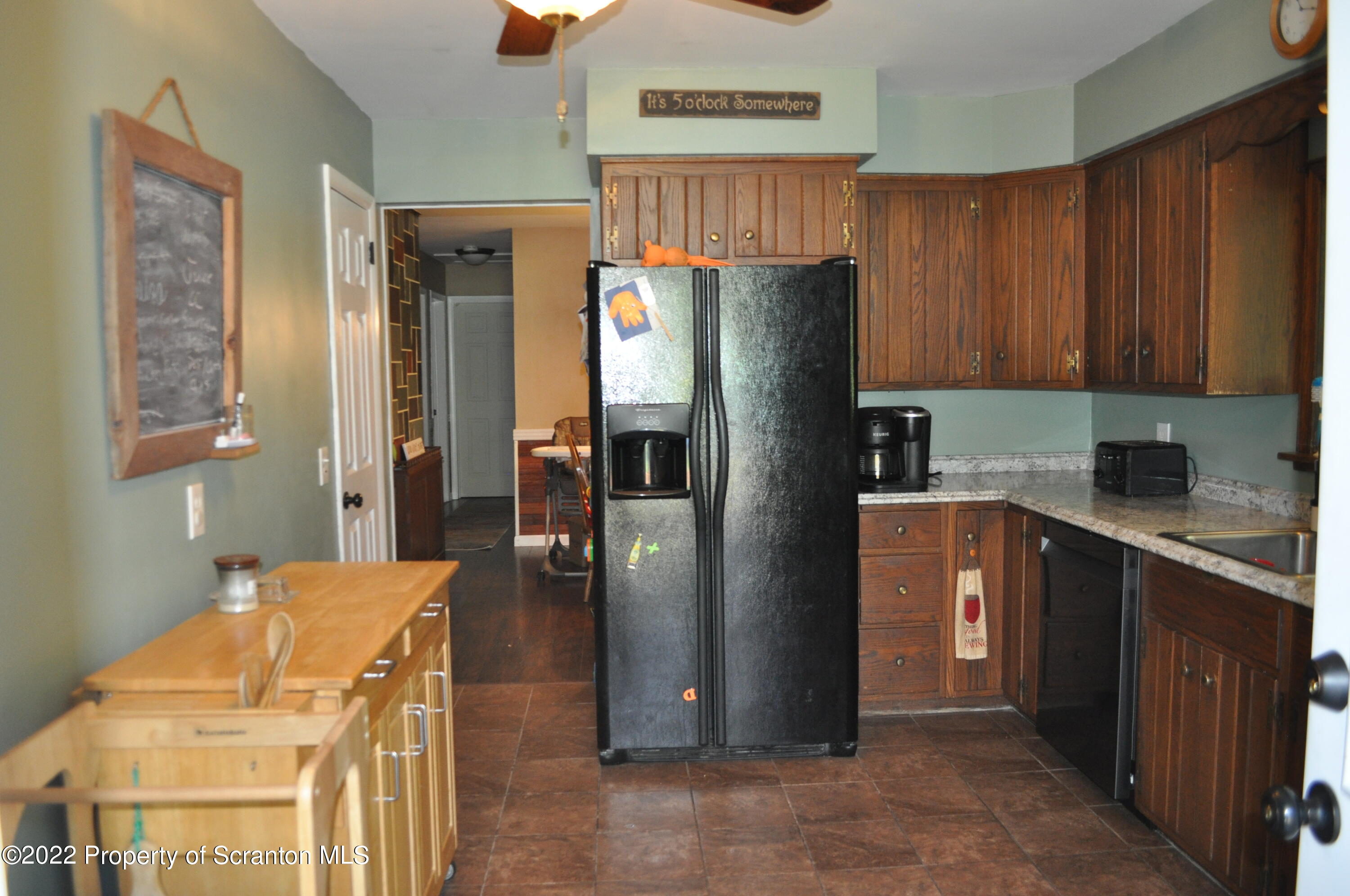 24 Prompton Road Prompton, PA 18456 - Photo 8 of 22 Kitchen