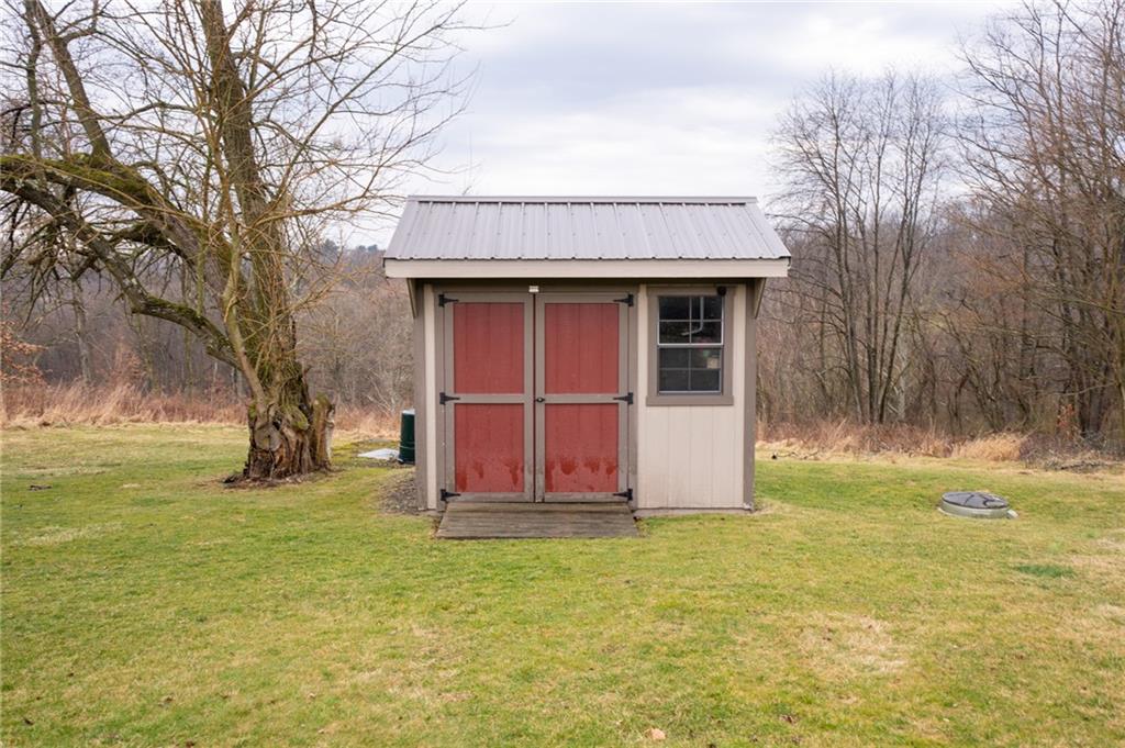 55 South Kings Creek Road Burgettstown, PA 15021 - Photo 29 of 36 Gallery Image 29