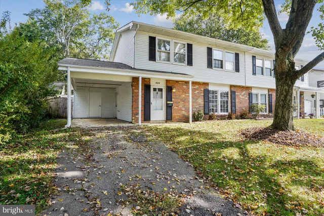 $390,000 | 729 Chapelgate Drive, Odenton, MD 21113