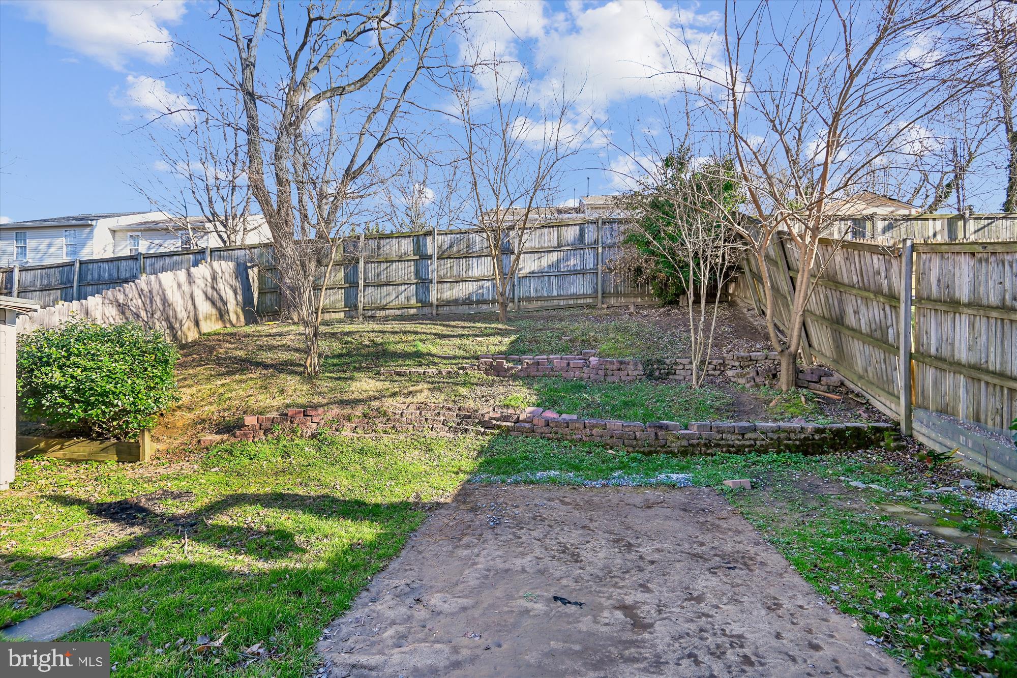 729 Chapelgate Drive Odenton, MD 21113 - Photo 12 of 64 a view of yard with small fountain