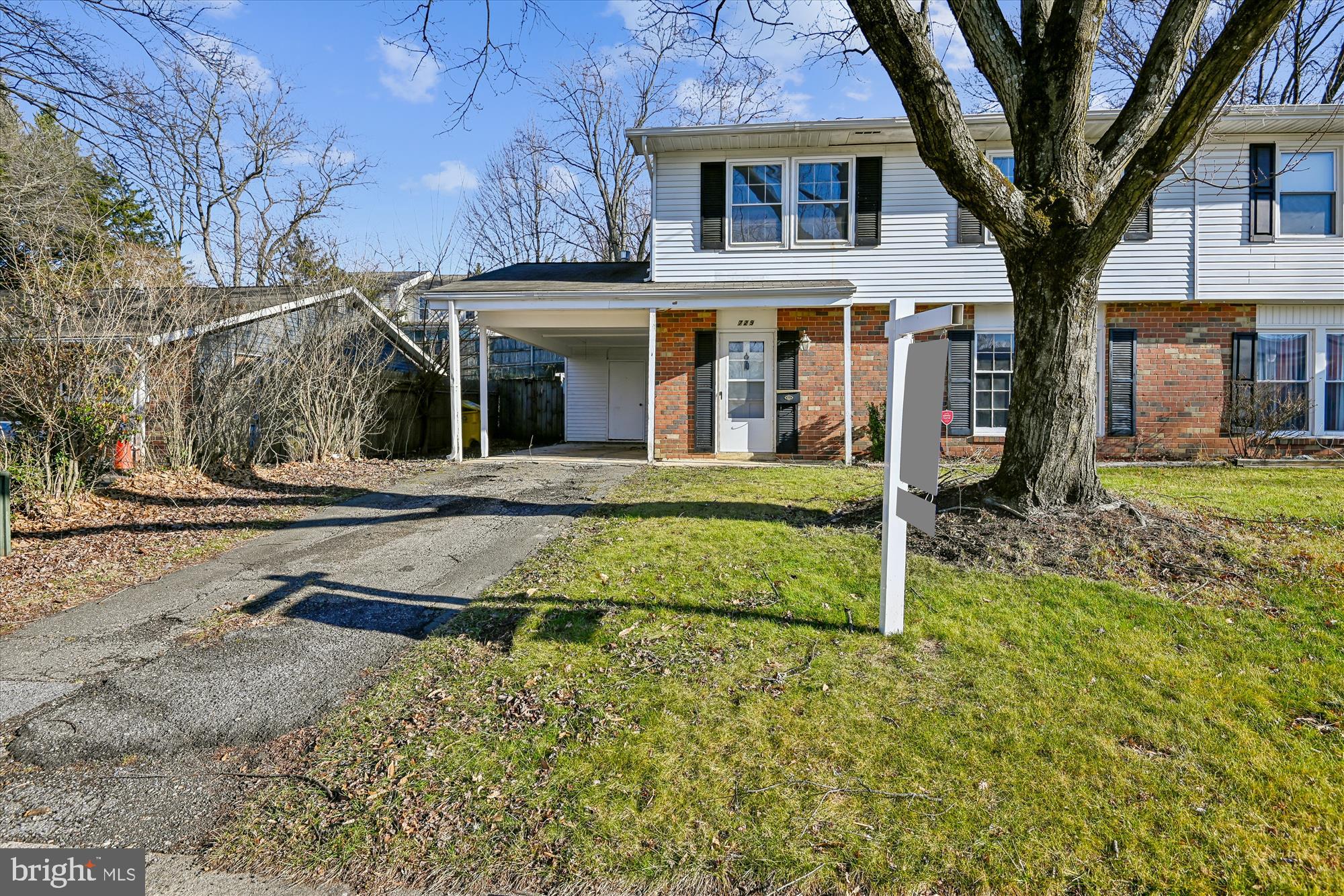 729 Chapelgate Drive Odenton, MD 21113 - Photo 7 of 64 front view of a house with a yard