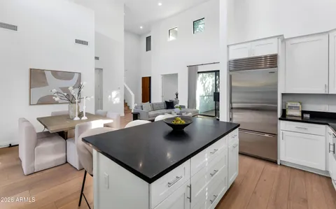 $1,220,000 | 3720 North 40th Place, Phoenix, AZ 85018