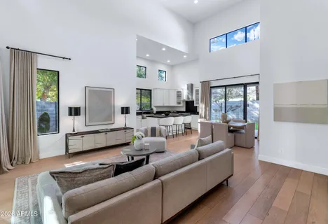 $1,220,000 | 3720 North 40th Place, Phoenix, AZ 85018