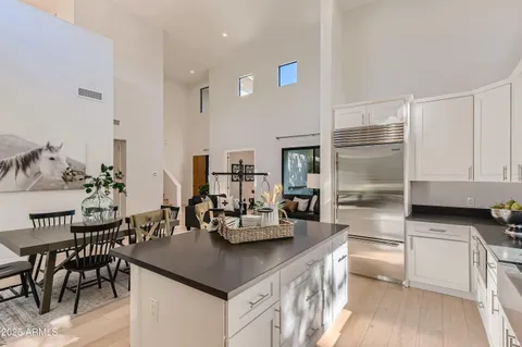 $1,225,000 | 3720 North 40th Place, Phoenix, AZ 85018