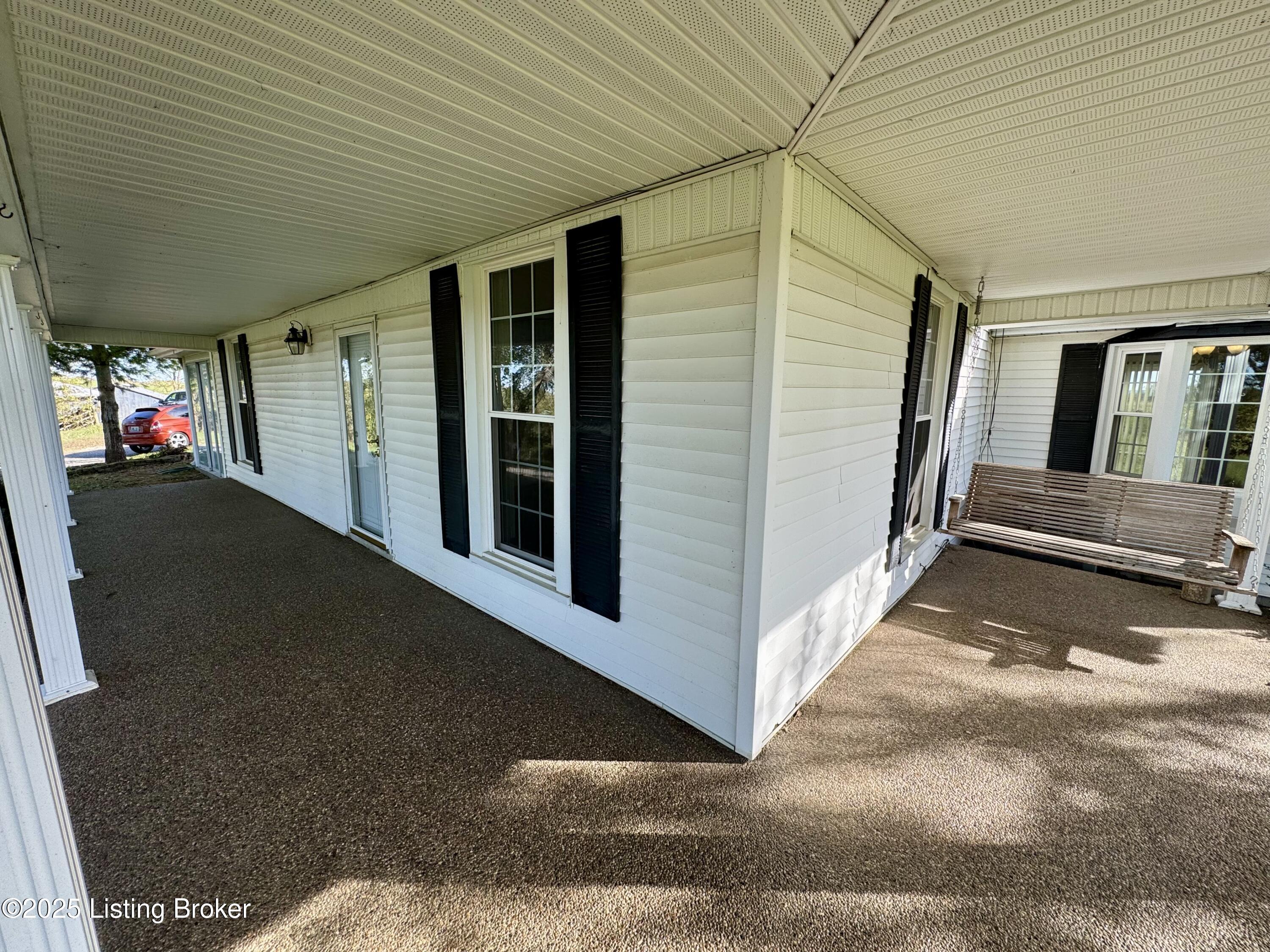 2287 Old Elizabethtown Road Springfield, KY 40069 - Photo 35 of 55 IMG_6595
