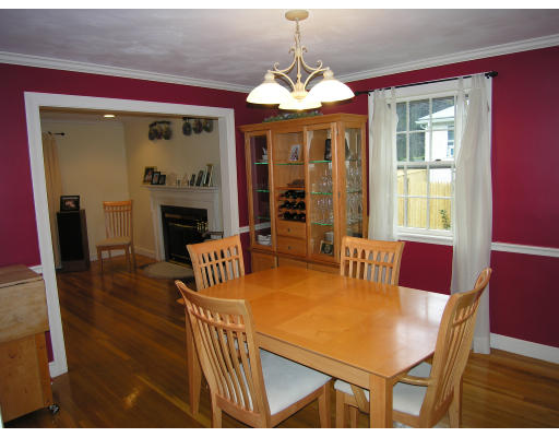 96 Hunting Road Needham, MA 02494 - Photo 5 of 15
