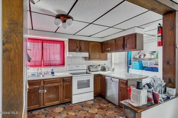 $199,000 | 16 Billings Avenue, Troy, NY 12180