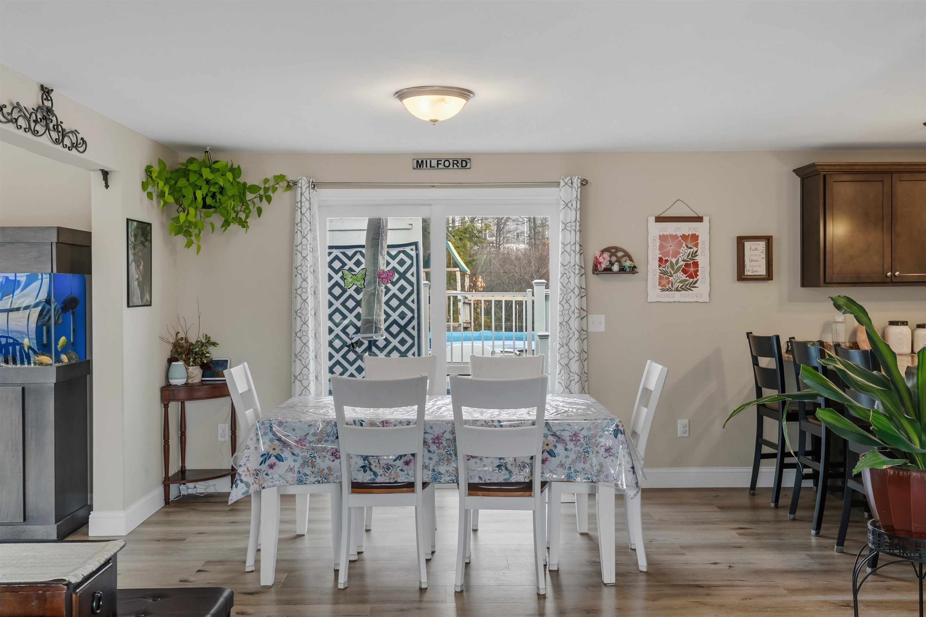 97 Timber Ridge Drive Milford, NH 03055 - Photo 4 of 31