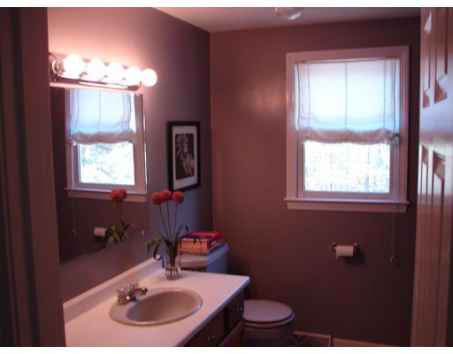 7 Pilgrim Road Mansfield, MA 02048 - Photo 16 of 21 Gallery Image 16